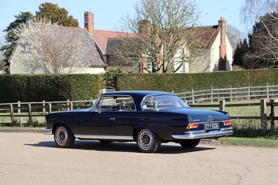 Lot 55 - 1966 Mercedes-Benz 220 SEb Coupe
