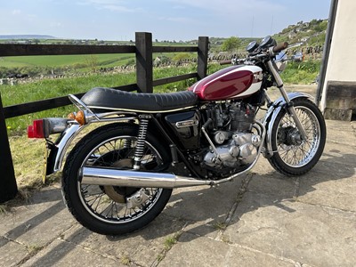Lot 1975 Triumph Trident T160