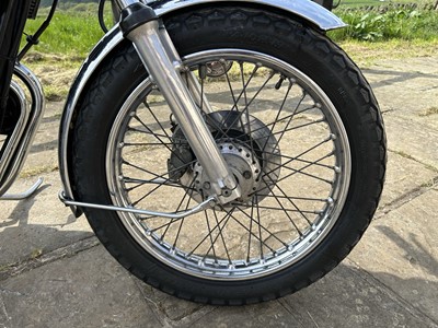 Lot 1975 Triumph Trident T160