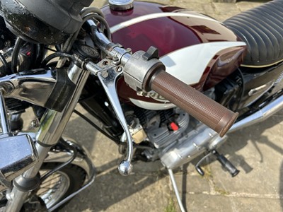 Lot 1975 Triumph Trident T160