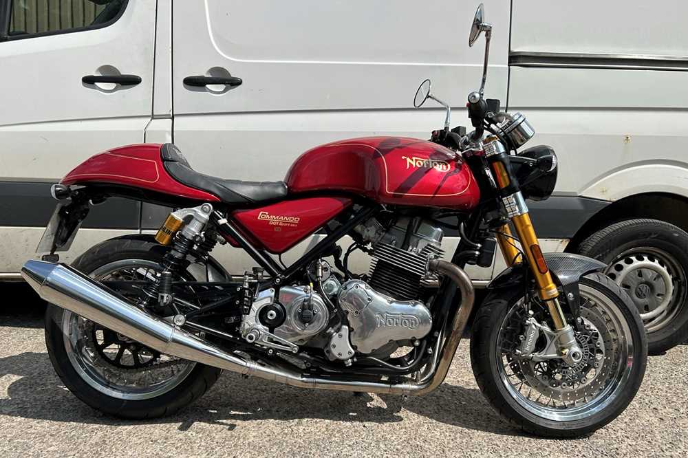 Lot 351 - 2017 Norton Commando 961 Sport MkII