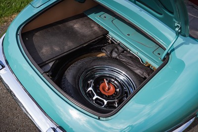 Lot 75 - 1974 Jaguar E-Type V12 Roadster