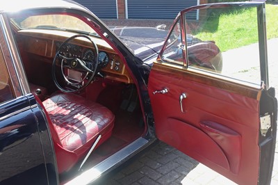 Lot 59 - 1967 Jaguar MkII 2.4