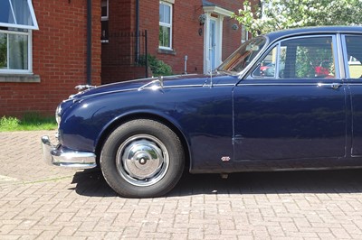 Lot 59 - 1967 Jaguar MkII 2.4