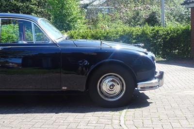 Lot 59 - 1967 Jaguar MkII 2.4