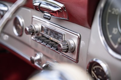 Lot 39 - 1960 Mercedes-Benz 190SL