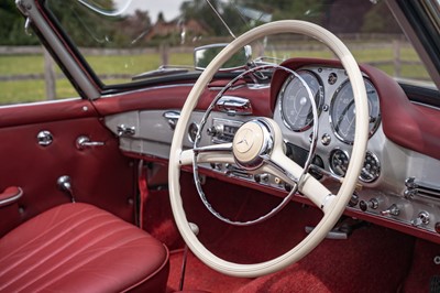 Lot 39 - 1960 Mercedes-Benz 190SL