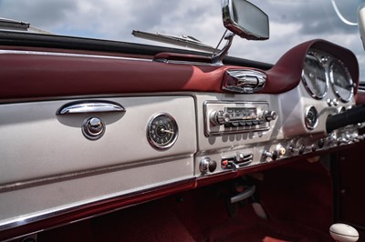 Lot 39 - 1960 Mercedes-Benz 190SL