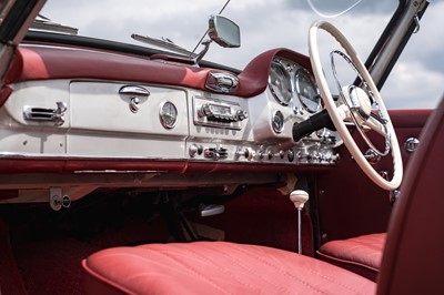 Lot 39 - 1960 Mercedes-Benz 190SL