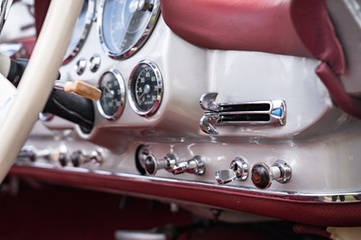 Lot 39 - 1960 Mercedes-Benz 190SL
