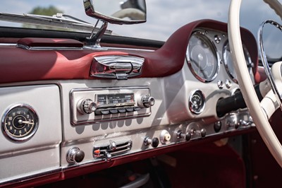 Lot 39 - 1960 Mercedes-Benz 190SL