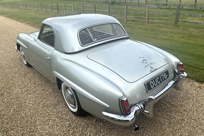 Lot 39 - 1960 Mercedes-Benz 190SL