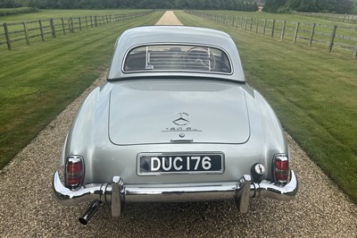 Lot 39 - 1960 Mercedes-Benz 190SL