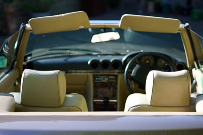 Lot 110 - 1987 Mercedes-Benz 500SL