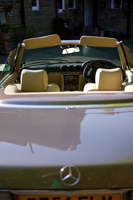 Lot 110 - 1987 Mercedes-Benz 500SL