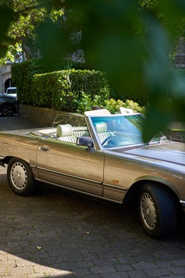 Lot 110 - 1987 Mercedes-Benz 500SL