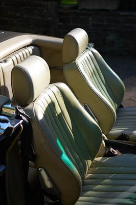 Lot 110 - 1987 Mercedes-Benz 500SL