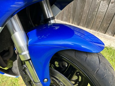 Lot 255 - 1993 Suzuki GSXR750W