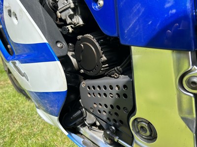 Lot 255 - 1993 Suzuki GSXR750W