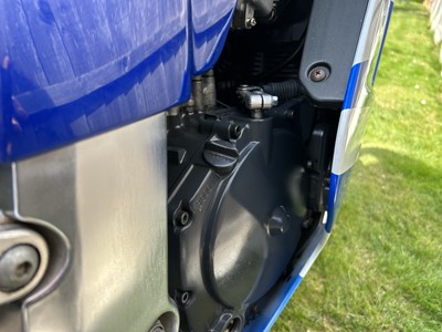 Lot 255 - 1993 Suzuki GSXR750W