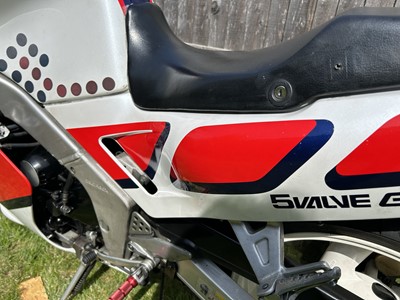 Lot 279 - 1990 Yamaha FZR750 Genesis