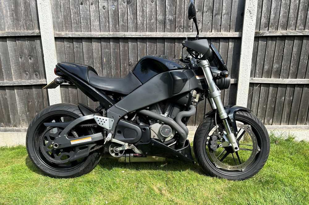 Lot 2004 Buell XB12S Lightning