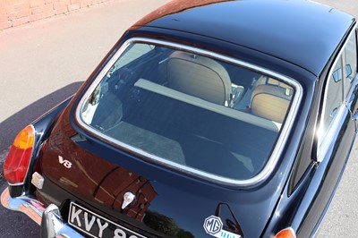 Lot 54 - 1974 MG B GT V8