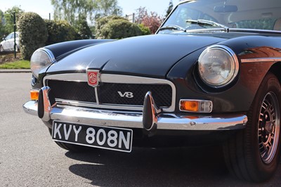 Lot 54 - 1974 MG B GT V8