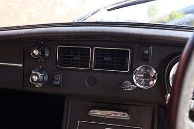 Lot 54 - 1974 MG B GT V8