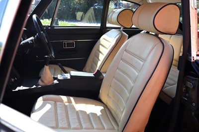 Lot 54 - 1974 MG B GT V8