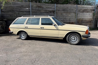 Lot 118 - 1986 Mercedes-Benz 240 TD Estate
