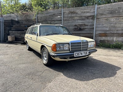 Lot 118 - 1986 Mercedes-Benz 240 TD Estate