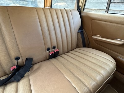 Lot 118 - 1986 Mercedes-Benz 240 TD Estate