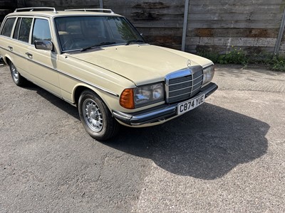 Lot 118 - 1986 Mercedes-Benz 240 TD Estate