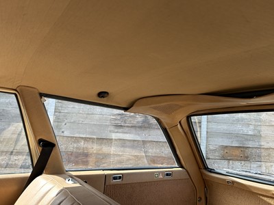 Lot 118 - 1986 Mercedes-Benz 240 TD Estate