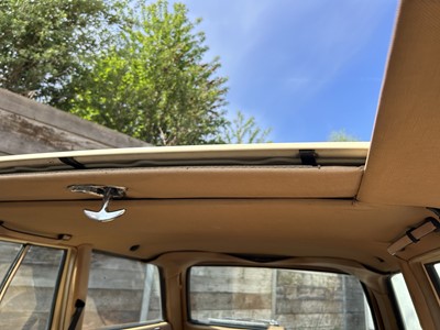 Lot 118 - 1986 Mercedes-Benz 240 TD Estate