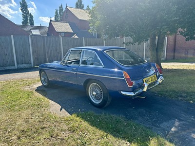 Lot 88 - 1969 MG C GT
