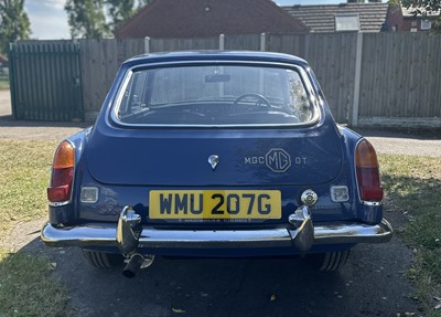 Lot 88 - 1969 MG C GT