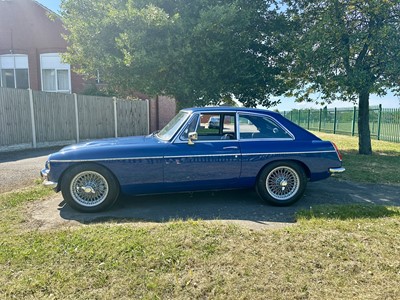 Lot 88 - 1969 MG C GT