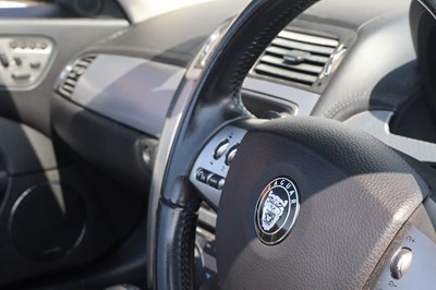 Lot 60 - 2007 Jaguar XKR Convertible