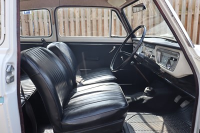 Lot 126 - 1967 Ford Anglia Super 123E