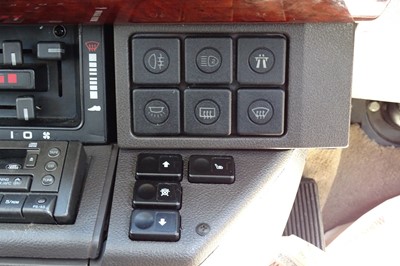 Lot 98 - 1993 Range Rover Vogue 4.2 LSE