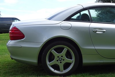 Lot 61 - 2004 Mercedes-Benz SL 500