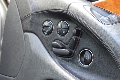 Lot 61 - 2004 Mercedes-Benz SL 500