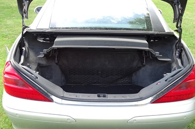 Lot 61 - 2004 Mercedes-Benz SL 500