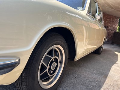 Lot 129 - 1976 Triumph 2500 S