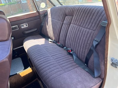 Lot 129 - 1976 Triumph 2500 S