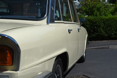 Lot 129 - 1976 Triumph 2500 S