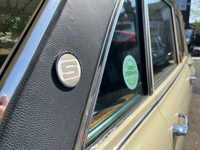 Lot 129 - 1976 Triumph 2500 S