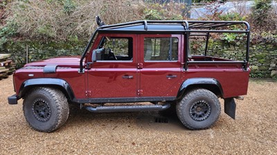 Lot 84 - 2015 Land Rover Defender 110 Pick-Up